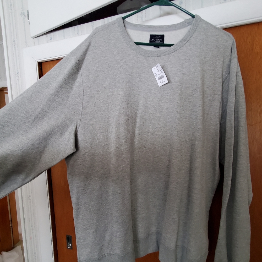 Long sleeve sweat shirt